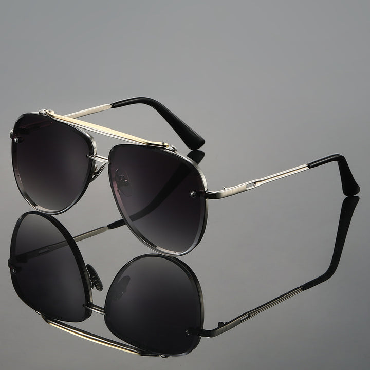 Evander Aviator Sunglasses